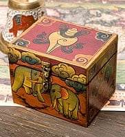 チベットの伝統小物入れ - 象×法螺貝の商品写真