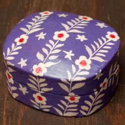 カシミールのペーパーマッシュ - 花がら箱型パープル小物入れ[中]の商品写真