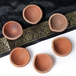 素焼き小皿６個セットの商品写真