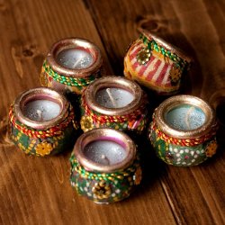 ディワリで使われる！装飾つきディアキャンドル6個セットの商品写真