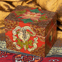 〔一点物〕チベットの伝統小物入れ　美しい色彩と吉祥文様の商品写真