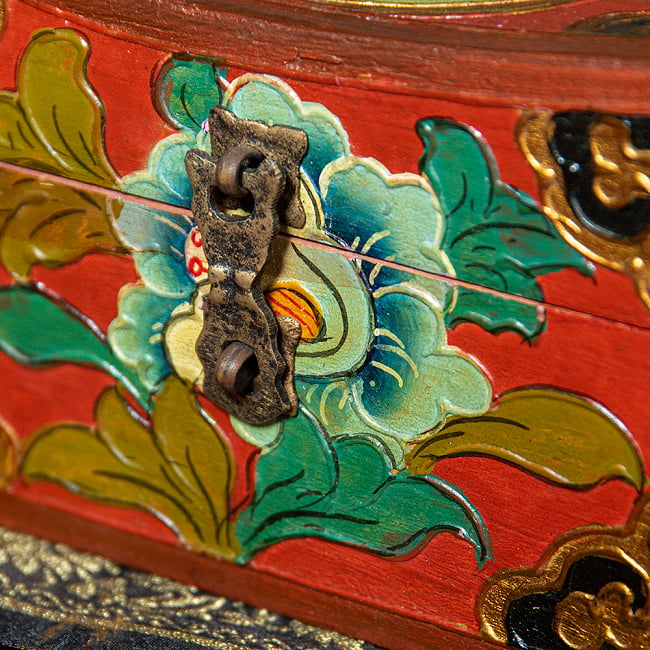 〔一点物〕チベットの伝統小物入れ　美しい色彩と吉祥文様　凹型 2 - 亡命チベット人の職人さんが手作りしています