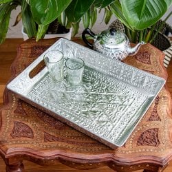 バリのアルミ細工トレイ - Lサイズ 幅：約38cm(ID-CFLSP-473)