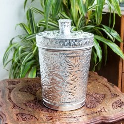 バリの飾りつきマルチバスケット 手打ち細工が美しい 蓋付き 高さ：30cm 直径：19.5cm(ID-CFLSP-478)