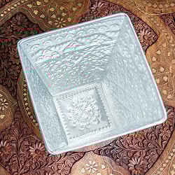 バリの飾りつきマルチバスケット 手打ち細工が美しい スクエア 高さ：14cm 幅：16cm - サブ3