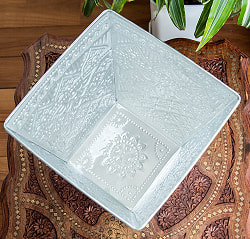 バリの飾りつきマルチバスケット 手打ち細工が美しい スクエア 高さ：25cm 幅：24cm - サブ3