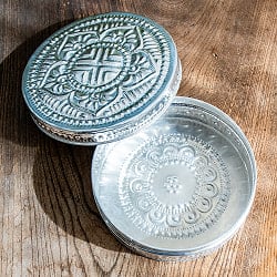 バリの飾りつきラウンドボックス 手打ち細工が美しい 直径：約15cm - サブ4