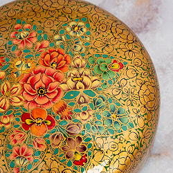 【超高精細・一点もの】カシミールのペーパーマッシュ 金色百花繚乱 円形小物入れ 約11cm x 約11cm - サブ4