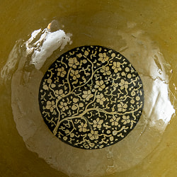 【超高精細・一点もの】カシミールのペーパーマッシュ 格子花柄 椀型小物入れ 約11.5cm x 約11.5cm - サブ3