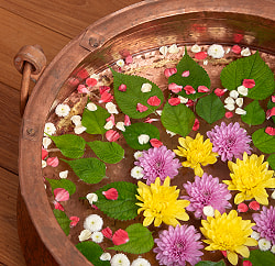 ネパールのアンティーク カッパー 水盆 フットバス 直径47cm程度 - サブ3