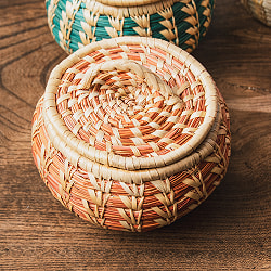 ネパールの手作り 竹編み 小物入れ 直径10cmくらい - サブ3