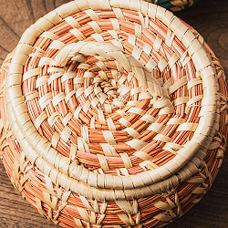 ネパールの手作り 竹編み 小物入れ 直径10cmくらい - サブ5