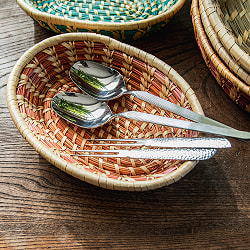 ネパールの手作り 竹編み オーバルボウル カトラリーや文房具に 19 x 14cm程度 - サブ2