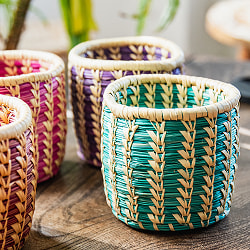 ネパールの手作り 竹編み 筒型 丸籠 カトラリースタンド カトラリーや文房具に 9 x 9cm程度 - サブ3