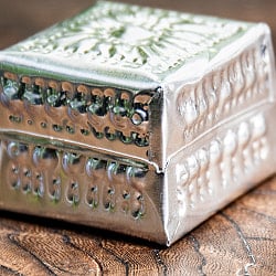 バリの飾りつき デコレーションボックス 小物入れ 4cm x 3cm - サブ3