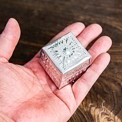 バリの飾りつき デコレーションボックス 小物入れ 4cm x 3cm - サブ5