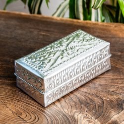 バリの飾りつき デコレーションボックス 小物入れ 14cm x 5cm(ID-CFLSP-616)