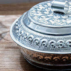 バリのエンボス 蓋付き小物入れ サービングトレイ 直径19cm程度 - サブ4