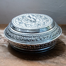 バリのエンボス 蓋付き小物入れ サービングトレイ 直径21.5cm程度 - サブ3