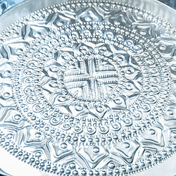 バリのアルミ細工 ラウンドトレイ お盆 40.5cm - サブ4