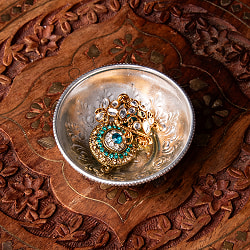 小さくてかわいい！花柄アルミの小物入れ 直径：6cm - サブ3