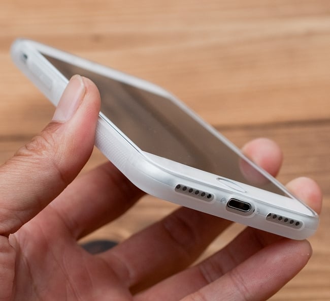 ガネーシャ【ティラキタオリジナルiPhone7/7s/8ケース】 8 - スピーカー、電源の邪魔はしません。黒、白とも、仕様は同一です