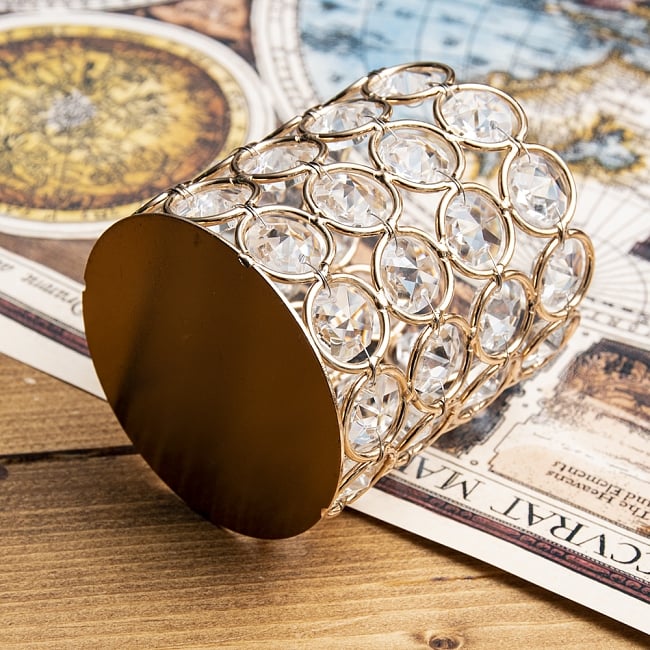 【3個セット】クリスタルガラスのアラビアンキャンドルホルダー - ゴールド【8cm×7cm】 6 - 下から見てみました。