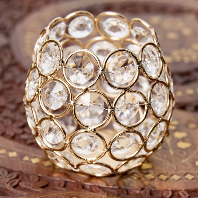 【3個セット】クリスタルガラスのアラビアンキャンドルホルダー - ゴールド【7.5cm×8.5cm】 4 - 1つ1つワイヤーで編み込まれています。