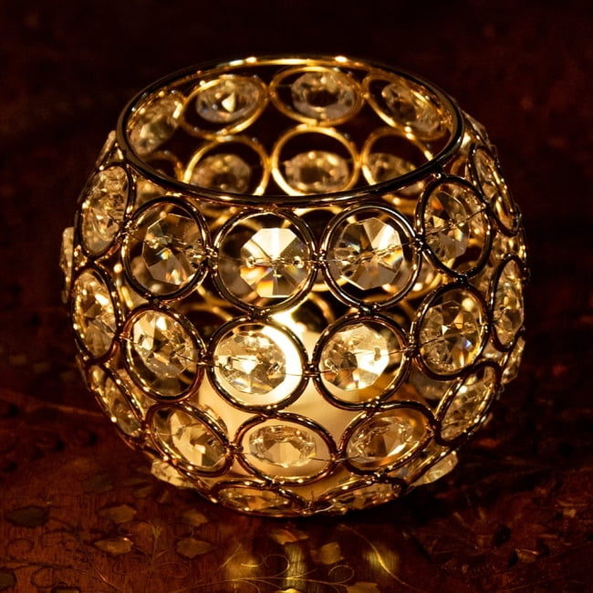 【選べる2個セット】クリスタルガラスのアラビアンキャンドルホルダー - ゴールド【高さ8.5cm】 3 - 繊細で豪華な印象を受けますね。こちらはゴールドになります。