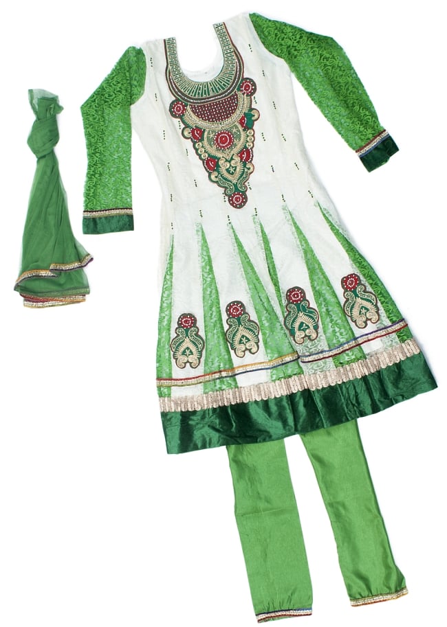 サフェードのパンジャビドレス 3点セット 白×緑の写真1枚目です。平置きしてみました。パーティードレス,ドレス,コスプレ,インドのドレス,パンジャビドレス,パンジャービードレス,サルワール・カミーズ,パンジャビスーツ