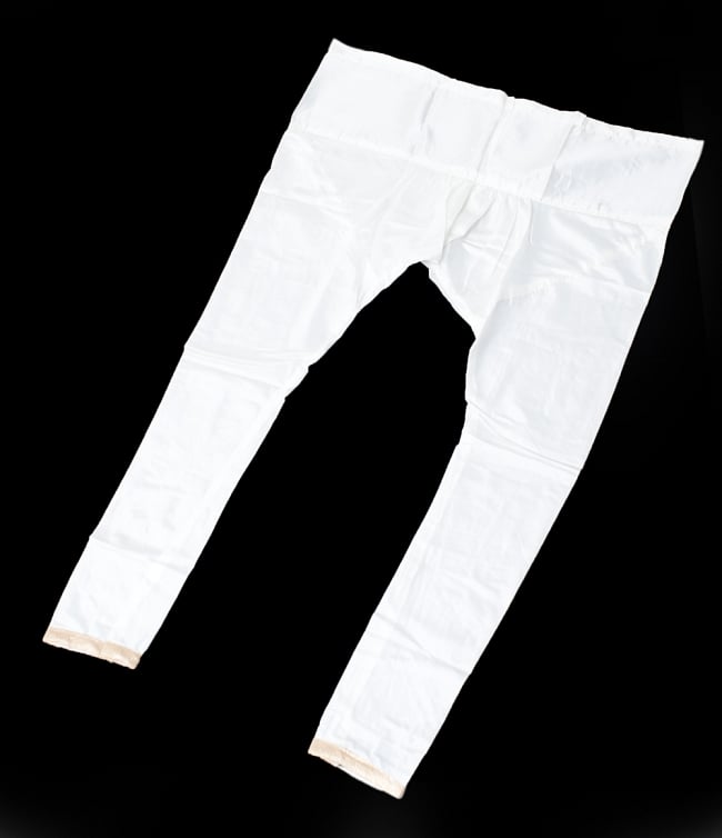 [インド品質/付属ズボン無し]サフェードのパンジャビドレス 3点セット 白×赤 10 - ボトムスを平置きしてみました