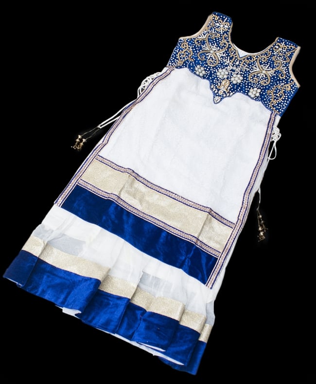 サフェードのパンジャビドレス 3点セット 白×青 9 - 平置きしてみるとこのような様子です