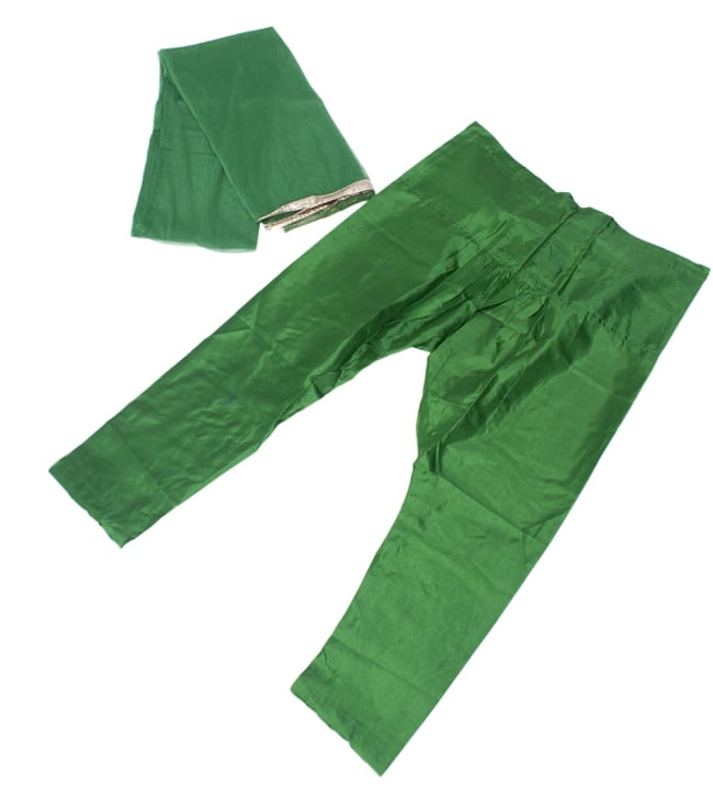 サフェードのパンジャビドレス 3点セット 白×緑 8 - ボトムスとショールは同色でまとめられています。