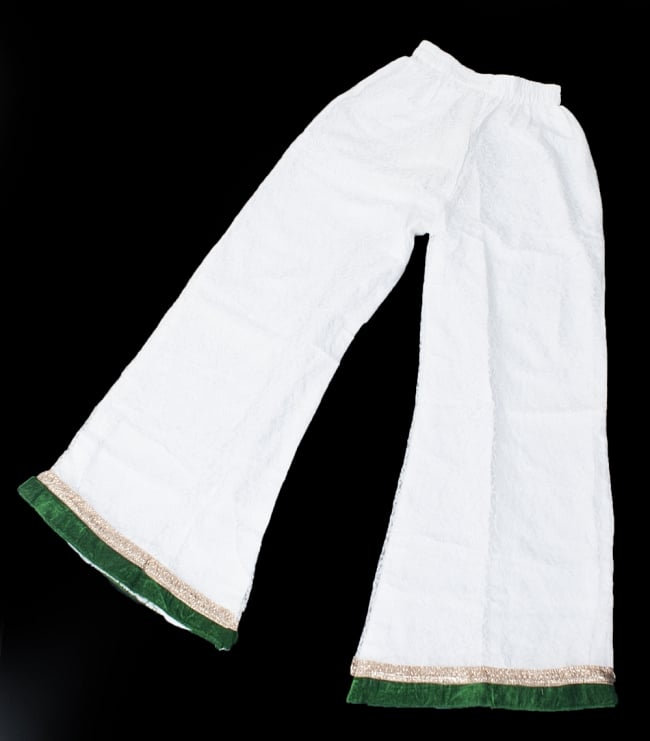 サフェードのパンジャビドレス 3点セット 白×緑 10 - ボトムスを平置きしてみました