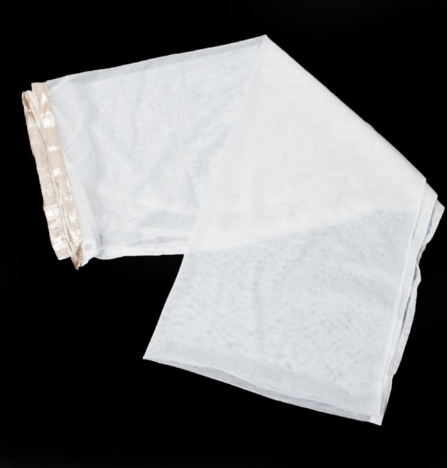 サフェードのパンジャビドレス 3点セット 白×緑 11 - 透け感のあるレースのショールです。