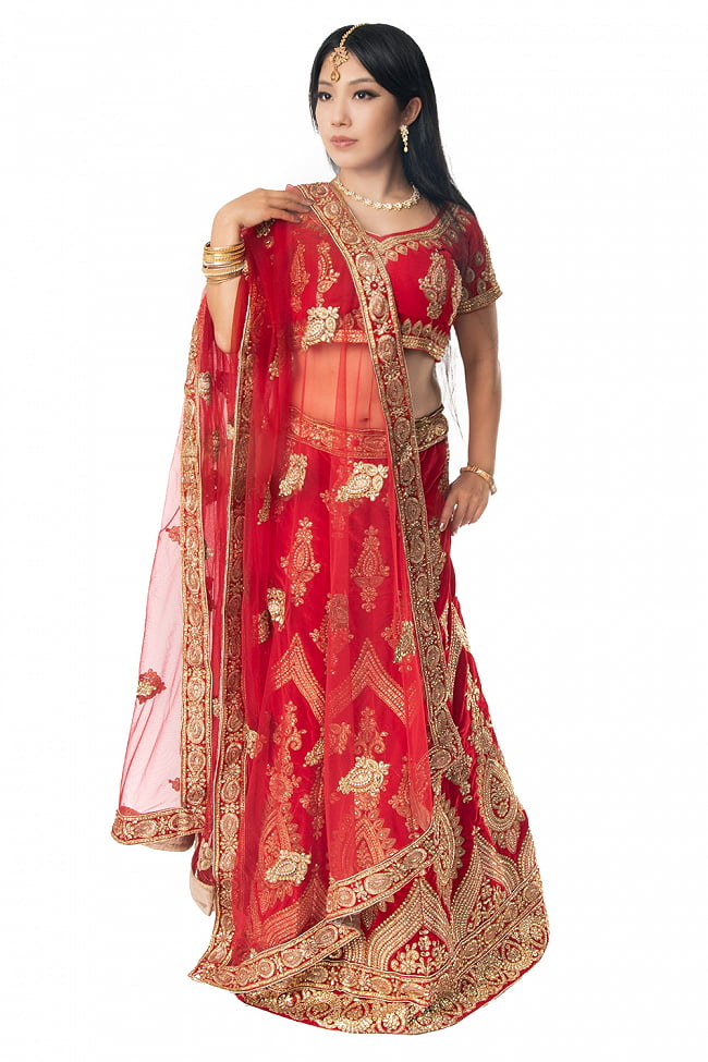 【1点物】インドのレヘンガドレスセット - レッドの写真1枚目です。インドの美しい花嫁衣装、レヘンガドレスです。パーティードレス,コスプレ,ドレス,ウェディングドレス,レヘンガ,民族衣装