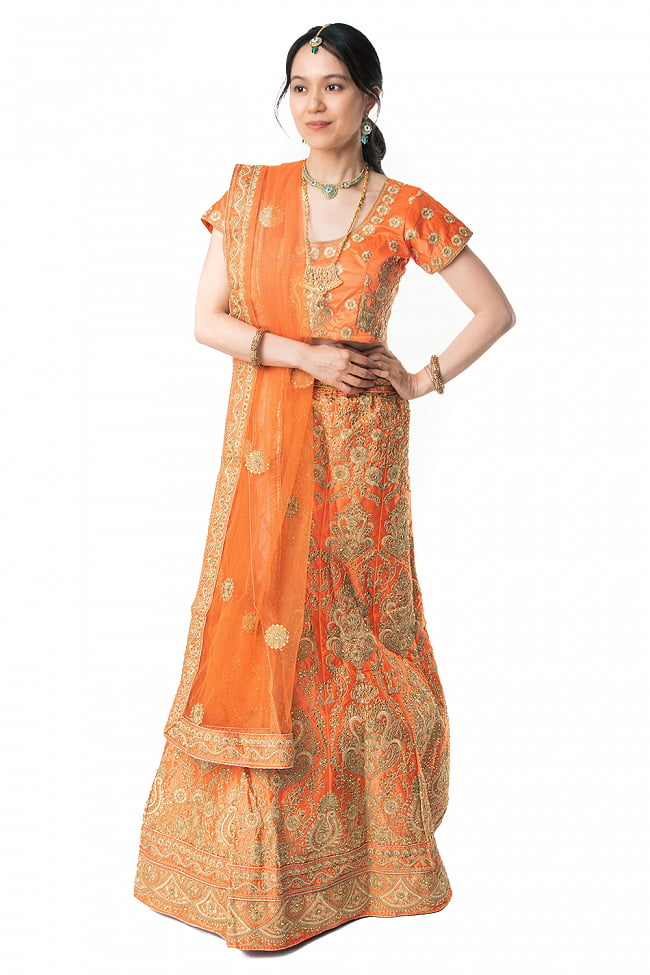 【1点物】インドのレヘンガドレスセット - オレンジの写真1枚目です。インドの美しい花嫁衣装、レヘンガドレスです。パーティードレス,コスプレ,ドレス,ウェディングドレス,レヘンガ,民族衣装