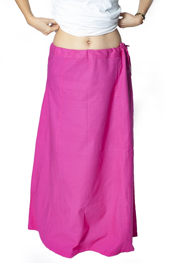 サリーの下に着るペチコート - ピンク 5 - 余裕をもって長めのサイズになっていますので、たくし上げるなどして調整してください。