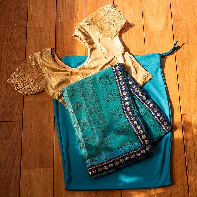 ストレッチだから履きやすい サリーの下に着るペチコート 10 - サリー、チョリ、ペチコートは色を合わせてコーディネート