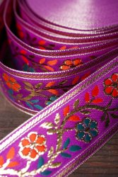 金糸入りチロリアンテープ- メーター売り（太幅 約4cm) - 赤紫の商品写真