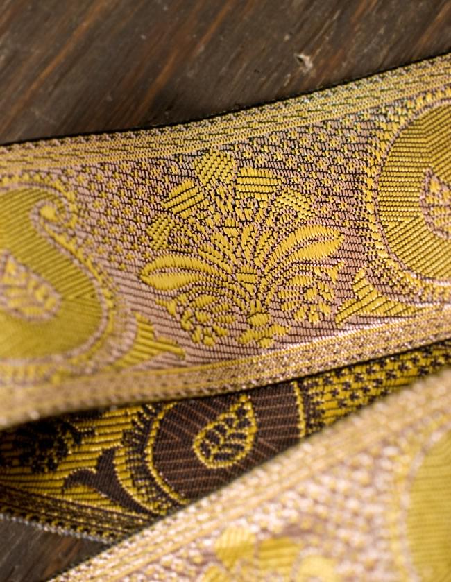 ペイズリー柄のチロリアンテープ(メーター売り・太幅 約5cm) 3 - 別の場所をみてみました。