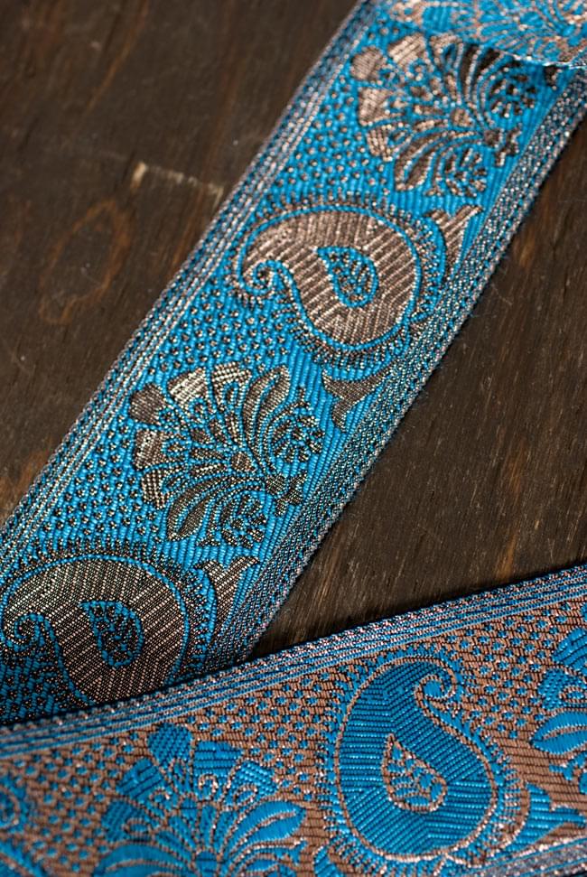 ペイズリー柄のチロリアンテープ (メーター売り・太幅 約5cm) 4 - 裏面もなかなか素敵です。