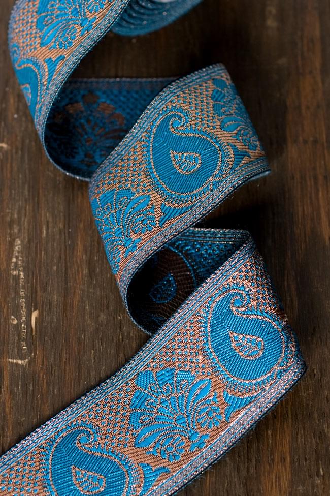 ペイズリー柄のチロリアンテープ (メーター売り・太幅 約5cm)の写真