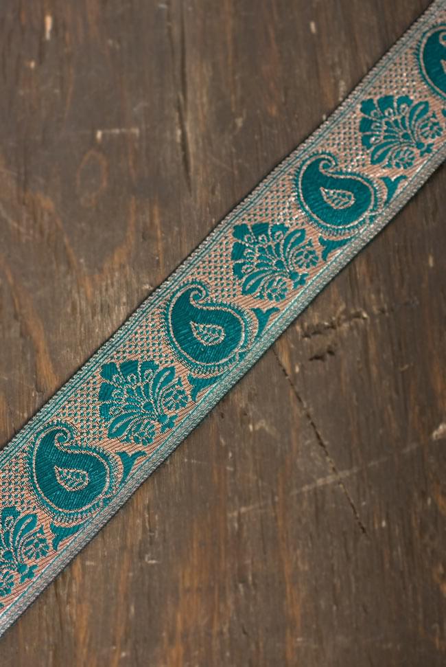 ペイズリー柄のチロリアンテープ - 9mロール売り(太幅 約5cm) 5 - 少し離れて見てみました。