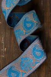 ペイズリー柄のチロリアンテープ （9mロール売り・太幅 約5cm）の商品写真