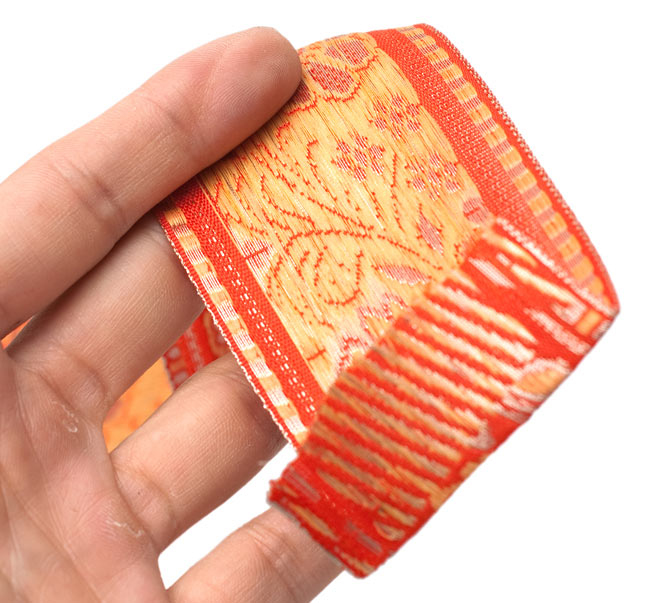 花とつる草のチロリアンテープ−メーター売り【太幅 約5.5cm】 8 - 裏面のアップです