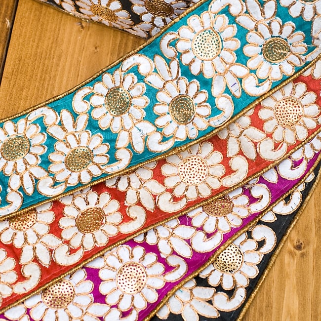 金糸刺繍花柄チロリアンテープ (メーター売り・太幅 約8cm) - パープル 6 - 色々カラーバリエーションを揃えてみるのも楽しいですね！