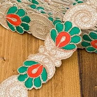 金糸刺繍チロリアンテープ (メーター売り・幅 約4cm) - グリーンの商品写真