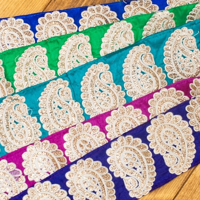 金糸ペイズリー柄チロリアンテープ（メーター売り・幅約8cm） - パープル 6 - 色々なカラーバリエーションを揃えてみるのも楽しいですね！