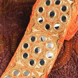 〔各色あり〕〔メーター売り〕チロリアンテープ　メーター売 - 金糸が美しい　ミラーワークのミラーワーク刺繍〔幅:約12.5cm〕